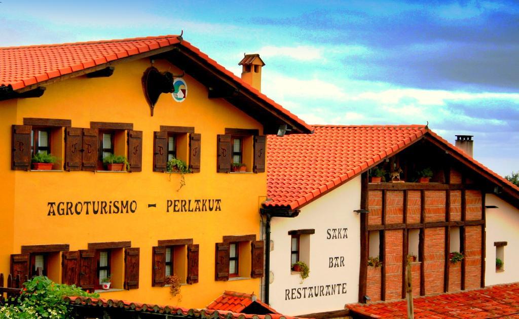 Perlakua Saka Villa Deba Kültér fotó